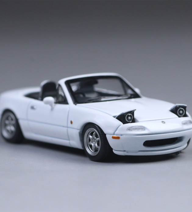 MAZDA MX-5 White